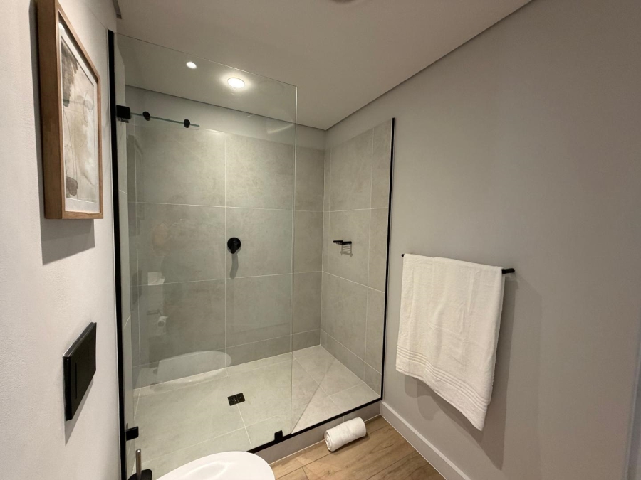 To Let 1 Bedroom Property for Rent in Sea Point Western Cape